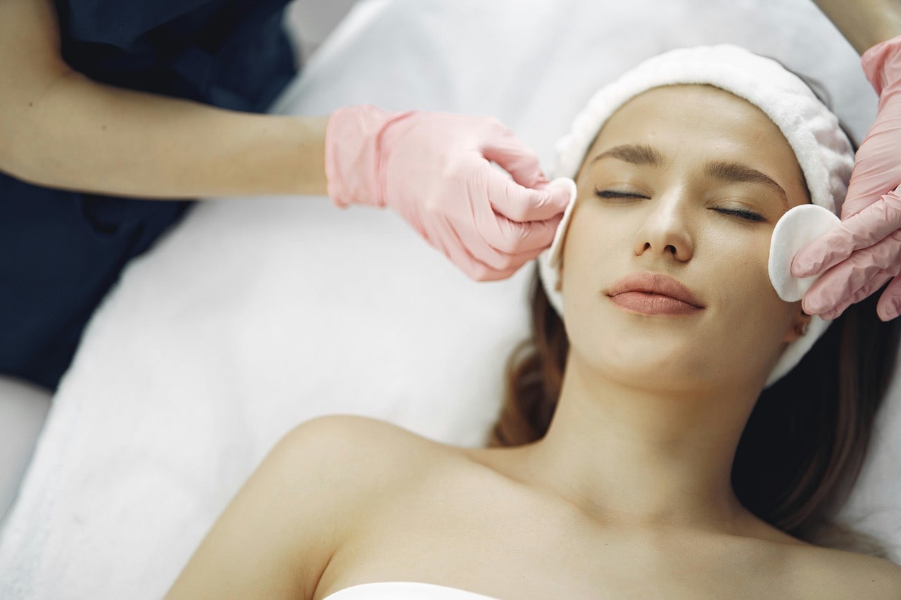 Microneedling And Chemical Peels